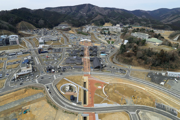 図版:女川町中心部,完成後の街並み