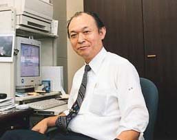 野尻 明美さん