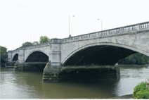 写真：チズウィック橋