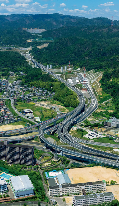 図版:西日本高速道路新名神高槻インターチェンジ(関西支店JV)