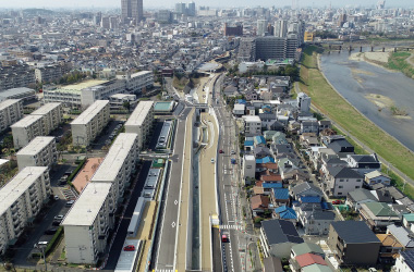 図版:常磐工区西除川(ときわこうくにしよけがわ)河川構造物等復旧工事(関西支店)