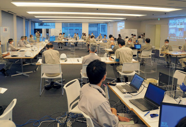 図版:BCP訓練時,場所やデバイスに依存せず事業継続に貢献