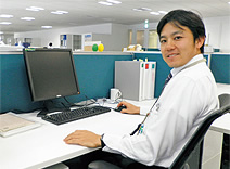 写真：石原寛司 課長代理