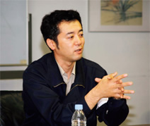 写真：東北支店建築部建築工事管理グループ 課長代理 森山富雄