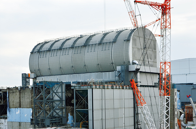 写真：カバー設置が完了した3号機全景（2018年2月22日撮影）