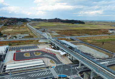 図版:完成した「新・坂元駅」周辺(2016年7月)