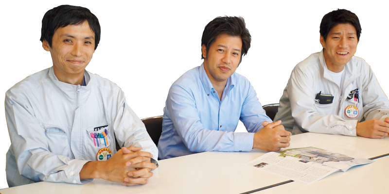 写真:左から石川勇太郎さん,鹿田康晴さん,赤松政成さん