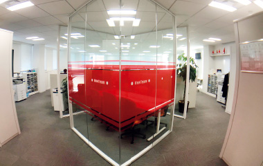 図版:オフィス8階(Office)