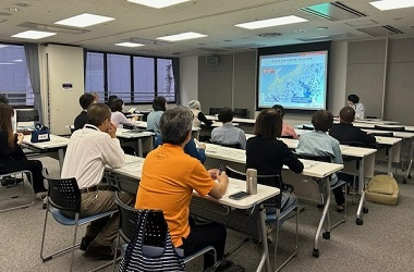 図版：地震防災について講義