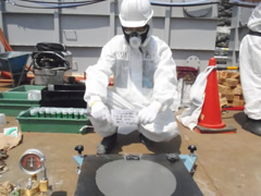 図版：福島第一原子力発電所 汚染水対策工事に用いられた「長距離水中流動特殊充填材」