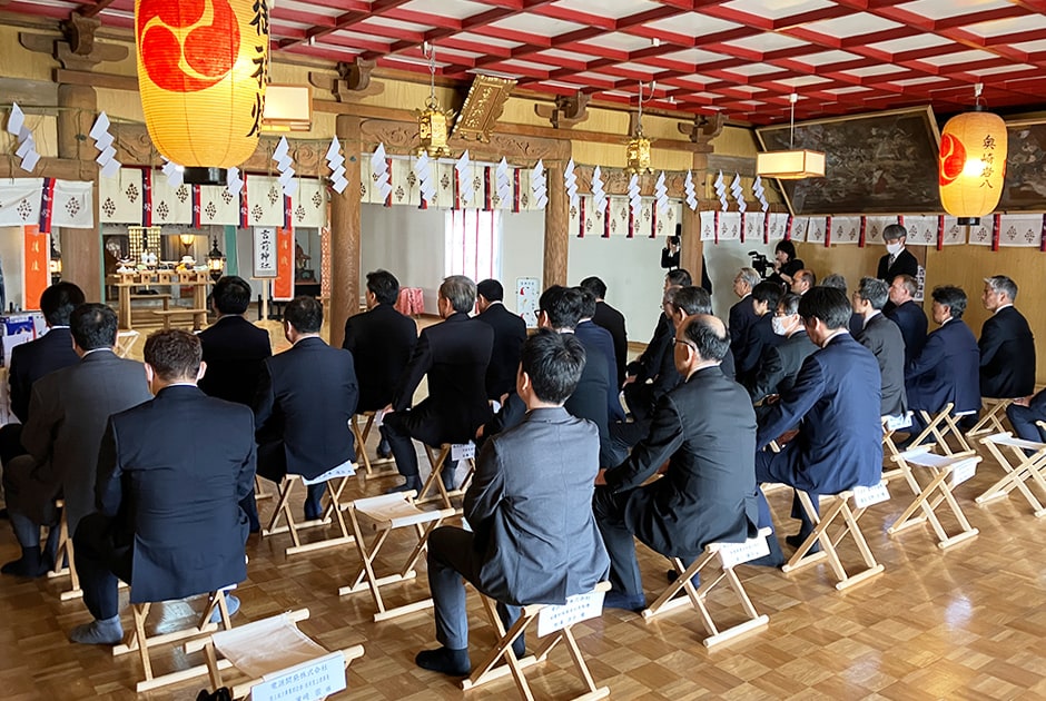 図版：神事の様子