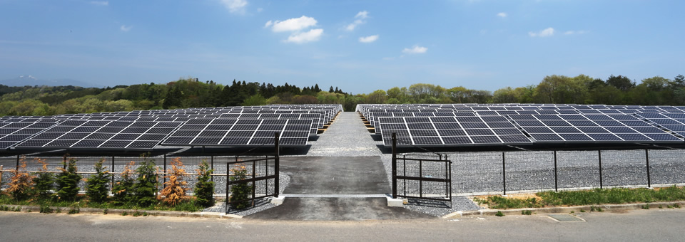 図版：480台の太陽光発電架台
