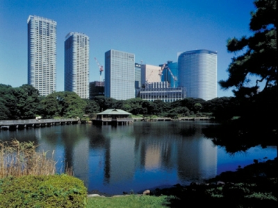 図版：日本通運本社ビル