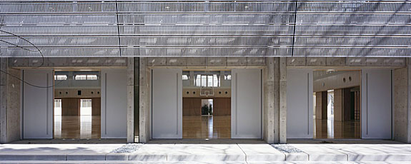 図版:二松學舍大学附属柏中学校・高等学校新体育館のメインイメージ