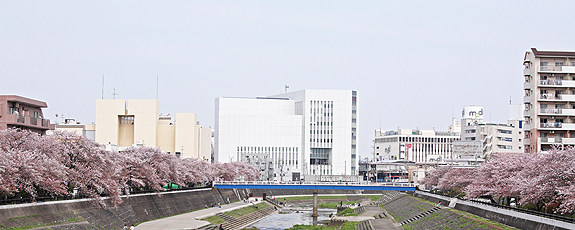 図版:戸塚区役所+戸塚区民文化センターさくらプラザのメインイメージ
