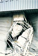 写真:柱せん断破壊